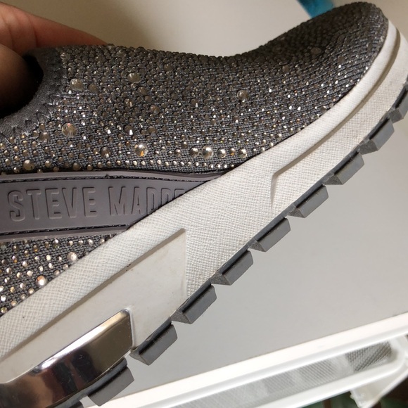Steve Madden Sequined Slip On Sneakers - Picture 4 of 6